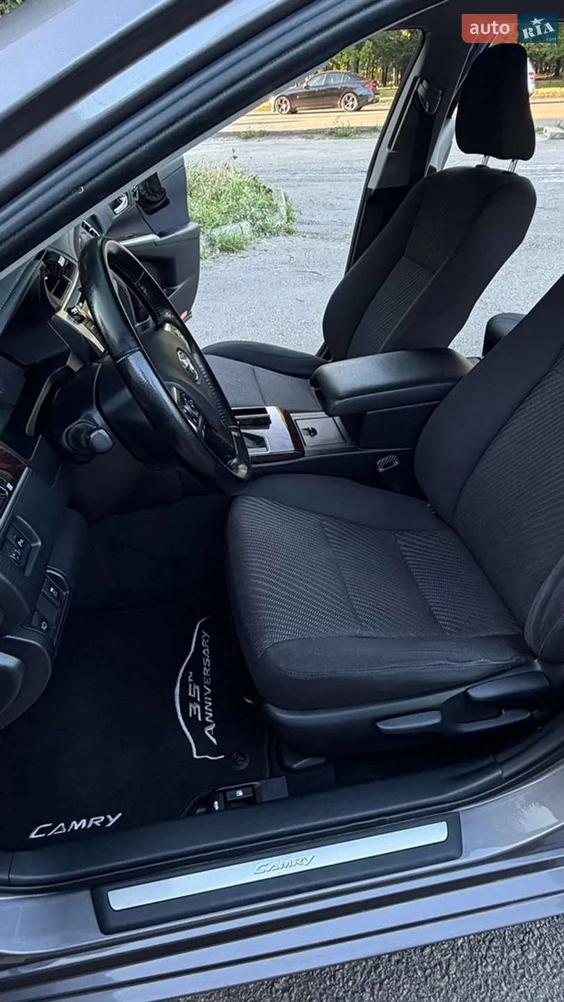 2017 Toyota Camry - мініатюра 3