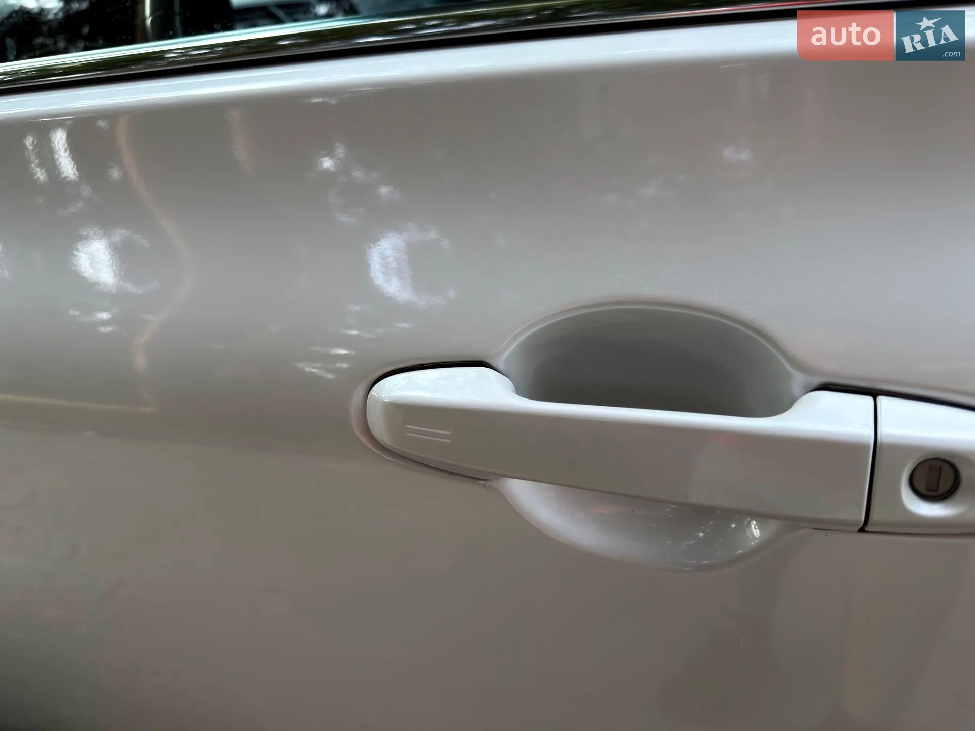 2016 Toyota Camry - мініатюра 9