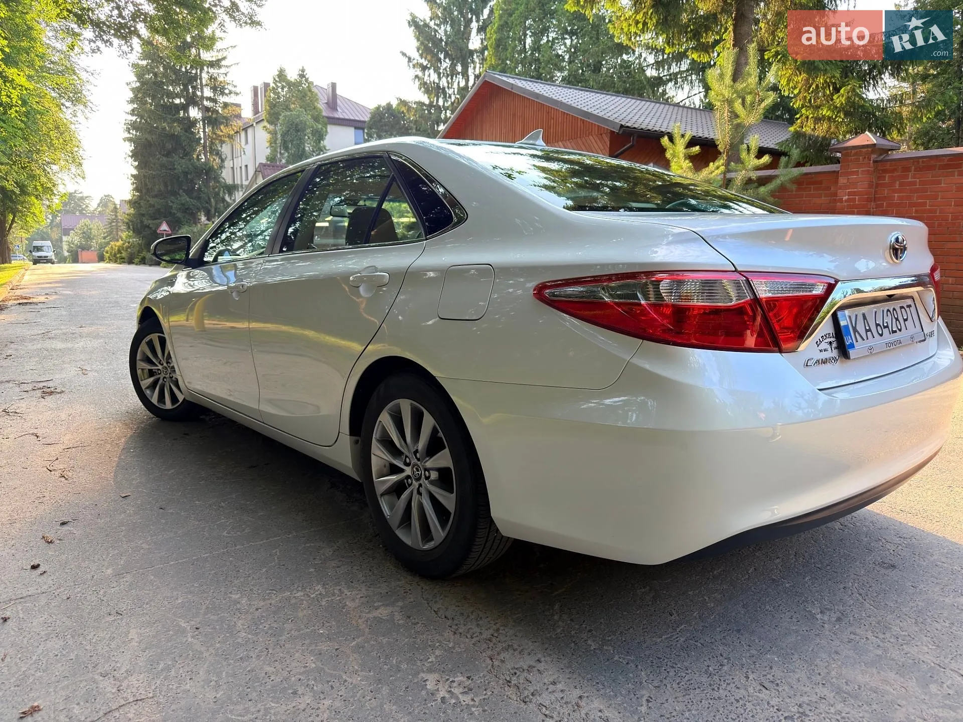 2016 Toyota Camry - мініатюра 6