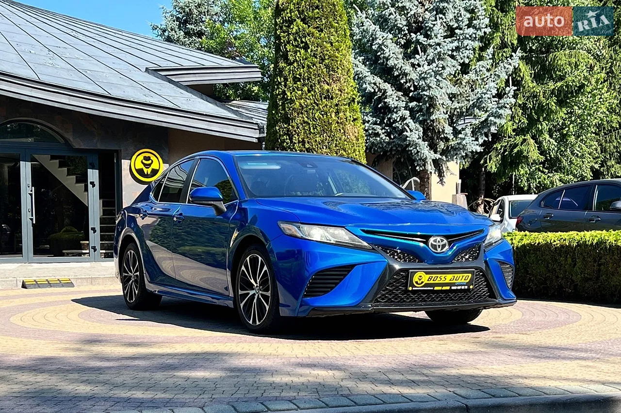 2017 Toyota Camry - мініатюра 26