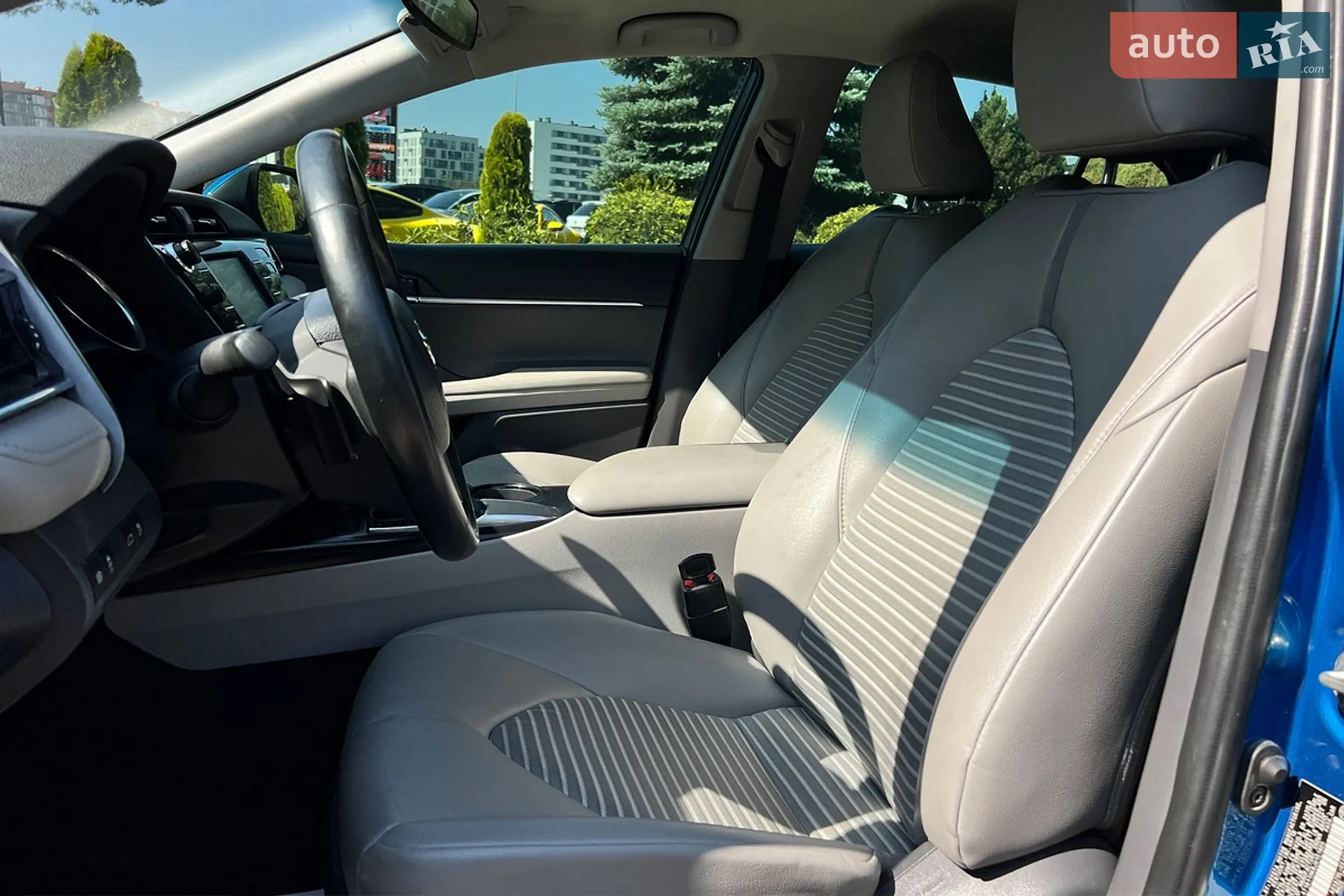 2018 Toyota Camry - мініатюра 9