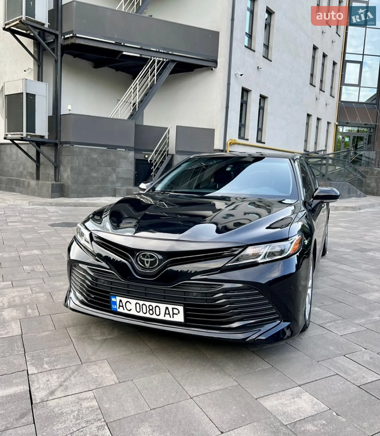 2017 Toyota Camry - фото 1