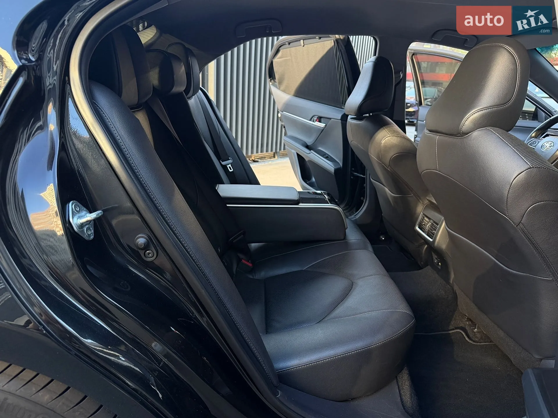 2021 Toyota Camry - мініатюра 13
