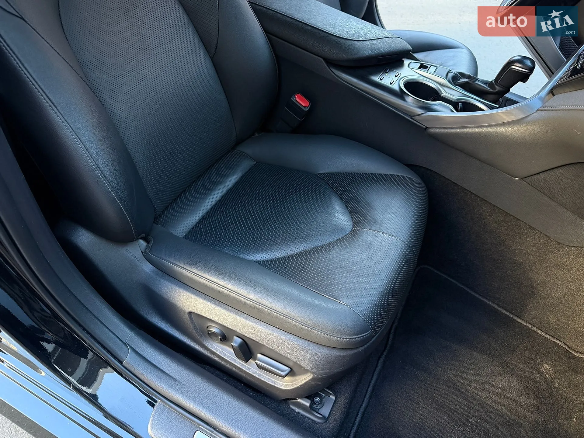 2021 Toyota Camry - мініатюра 17
