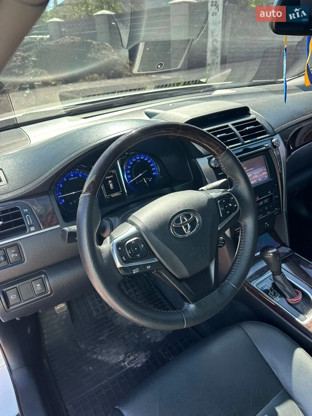 2016 Toyota Camry - мініатюра 12