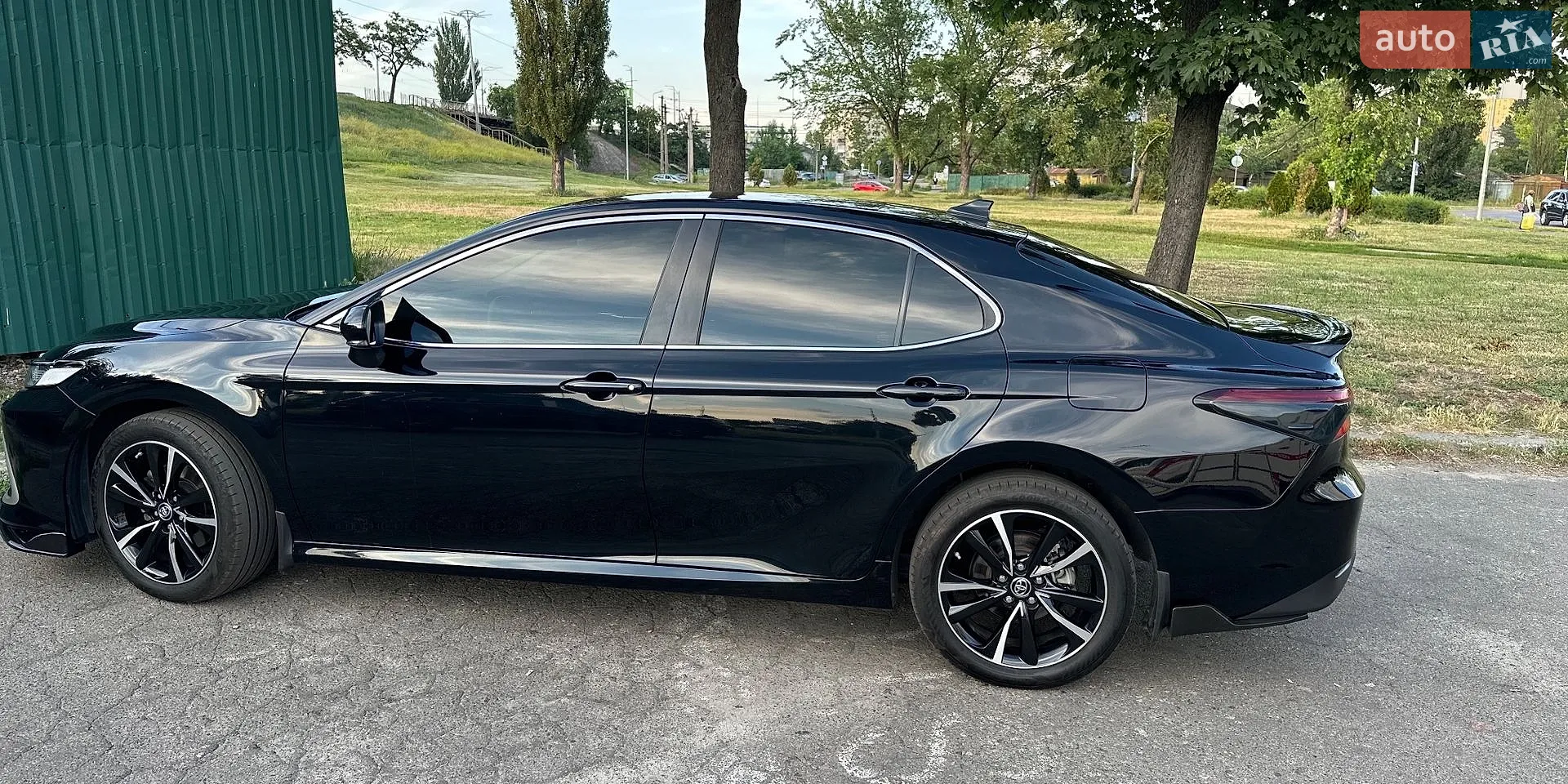2022 Toyota Camry - мініатюра 5