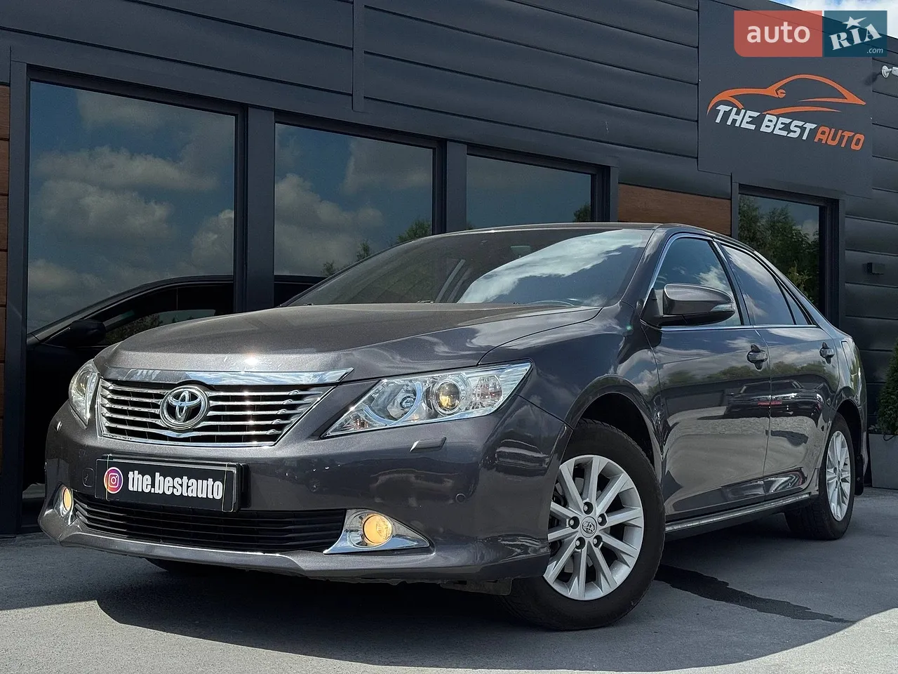 2014 Toyota Camry - мініатюра 10