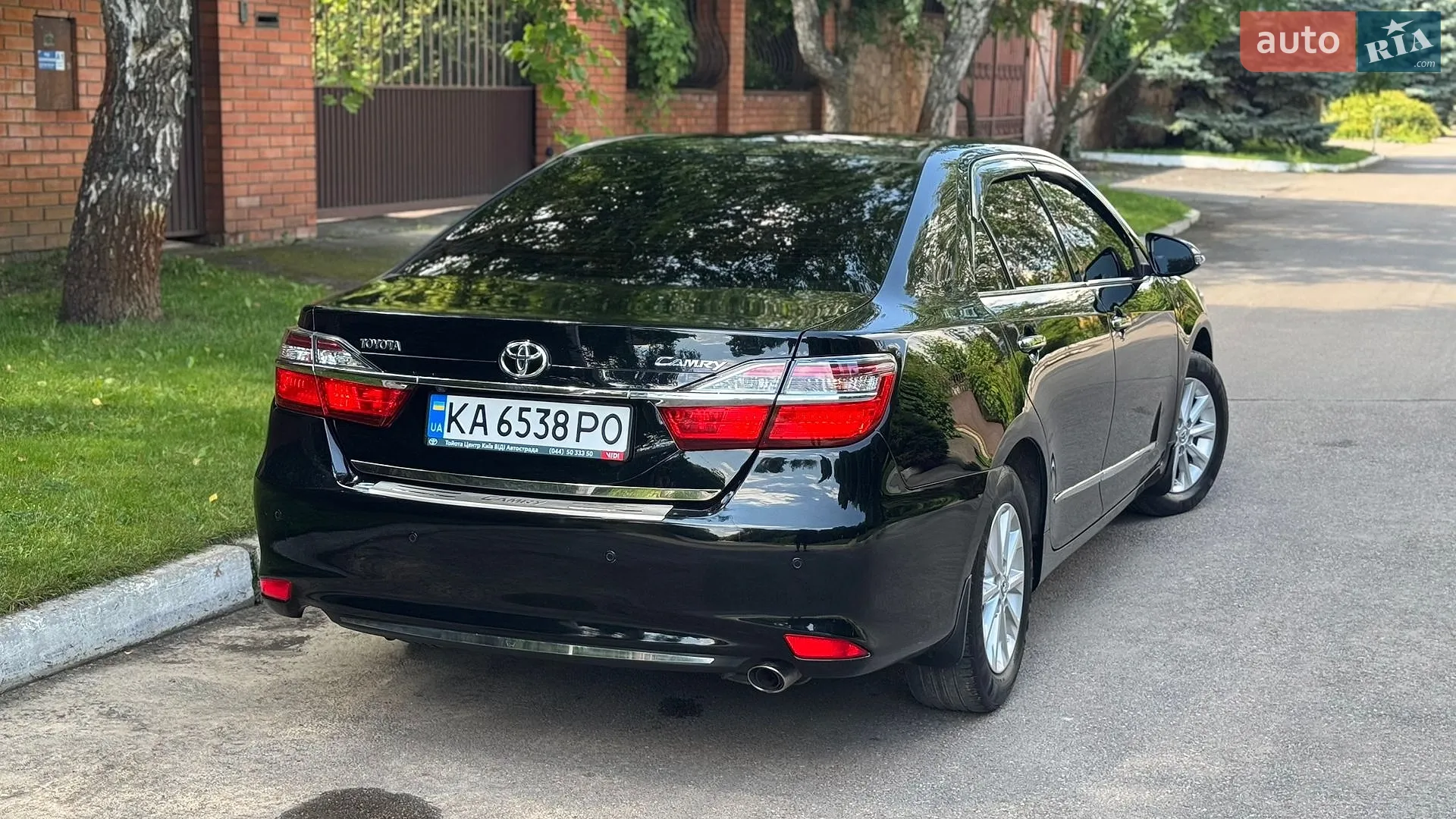 2014 Toyota Camry - мініатюра 16