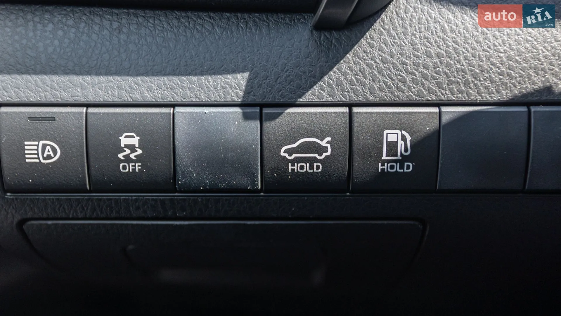 2019 Toyota Camry - мініатюра 23