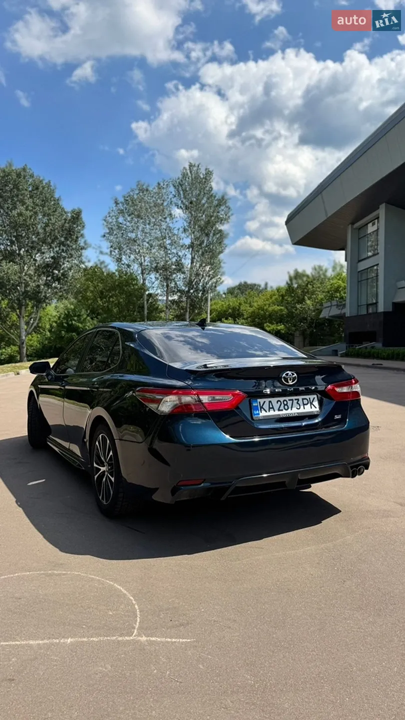 2018 Toyota Camry - мініатюра 10