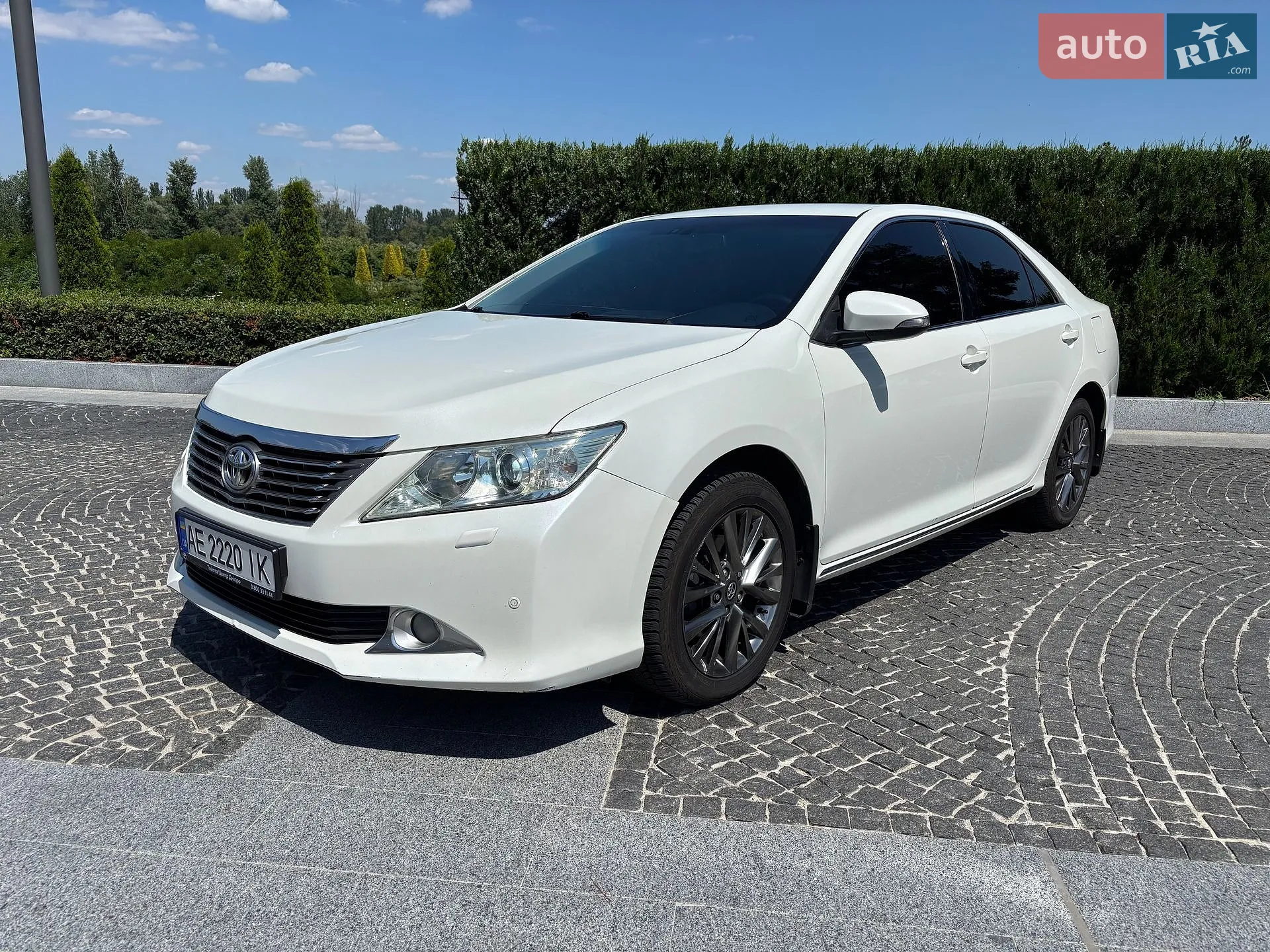 2011 Toyota Camry - мініатюра 2