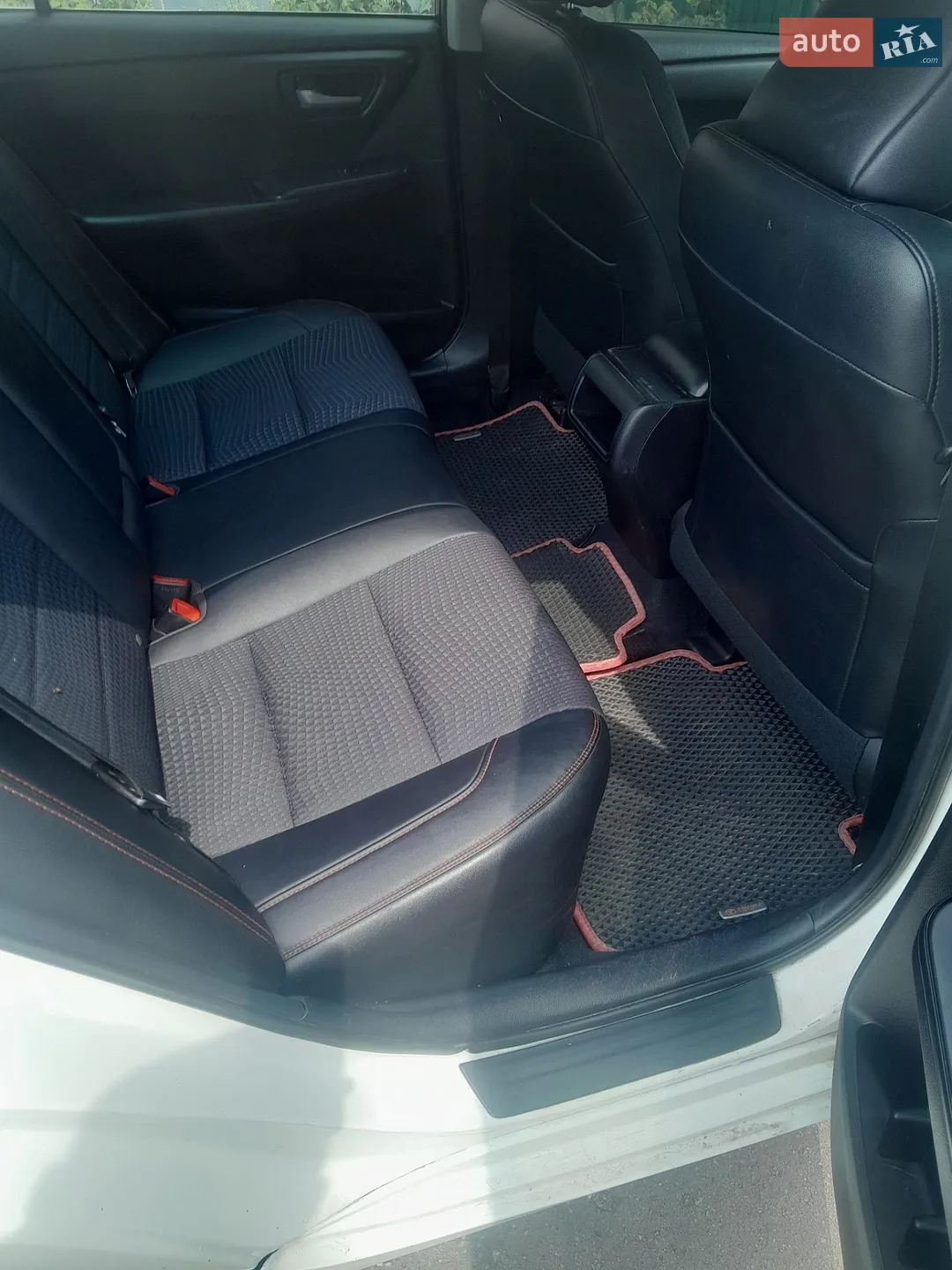 2015 Toyota Camry - мініатюра 14
