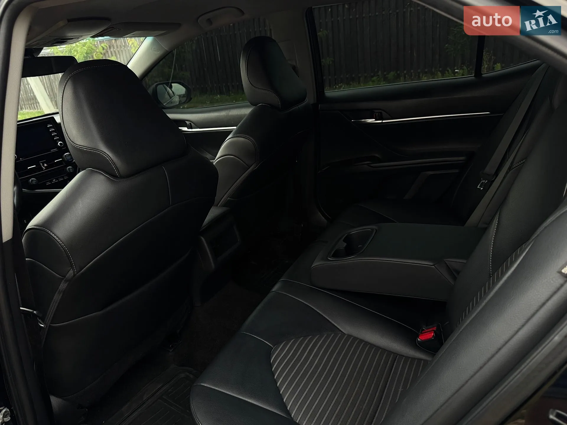 2021 Toyota Camry - мініатюра 9