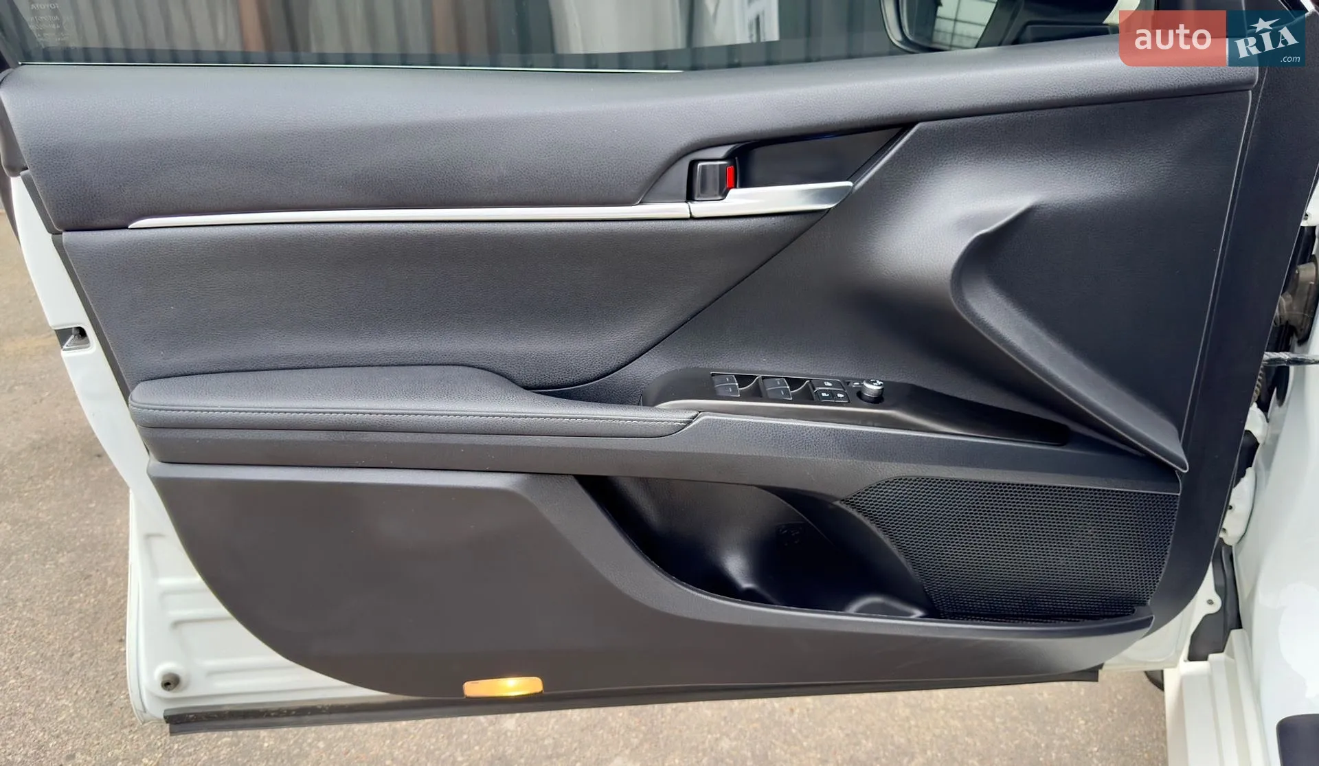 2023 Toyota Camry - мініатюра 21