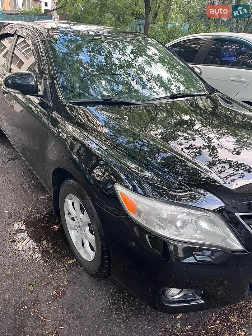 2010 Toyota Camry - мініатюра 2
