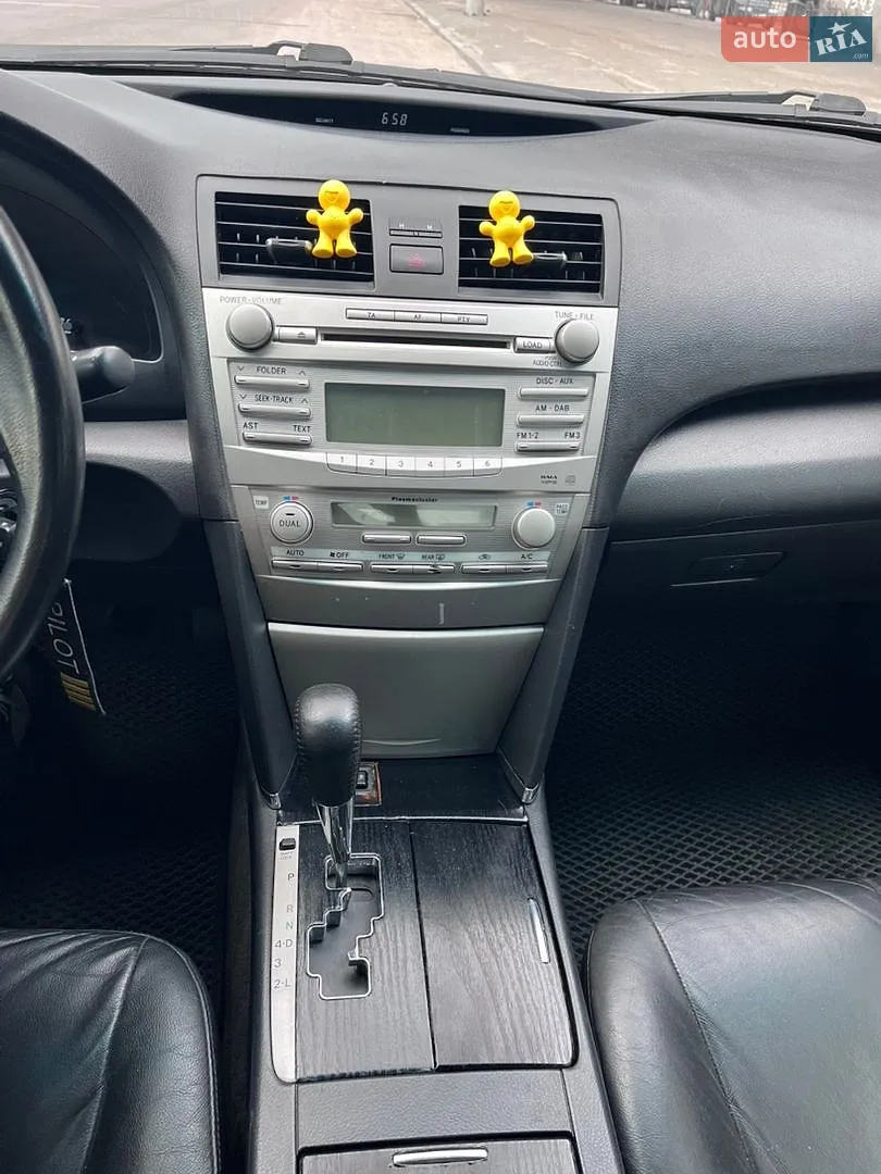 2010 Toyota Camry - мініатюра 8