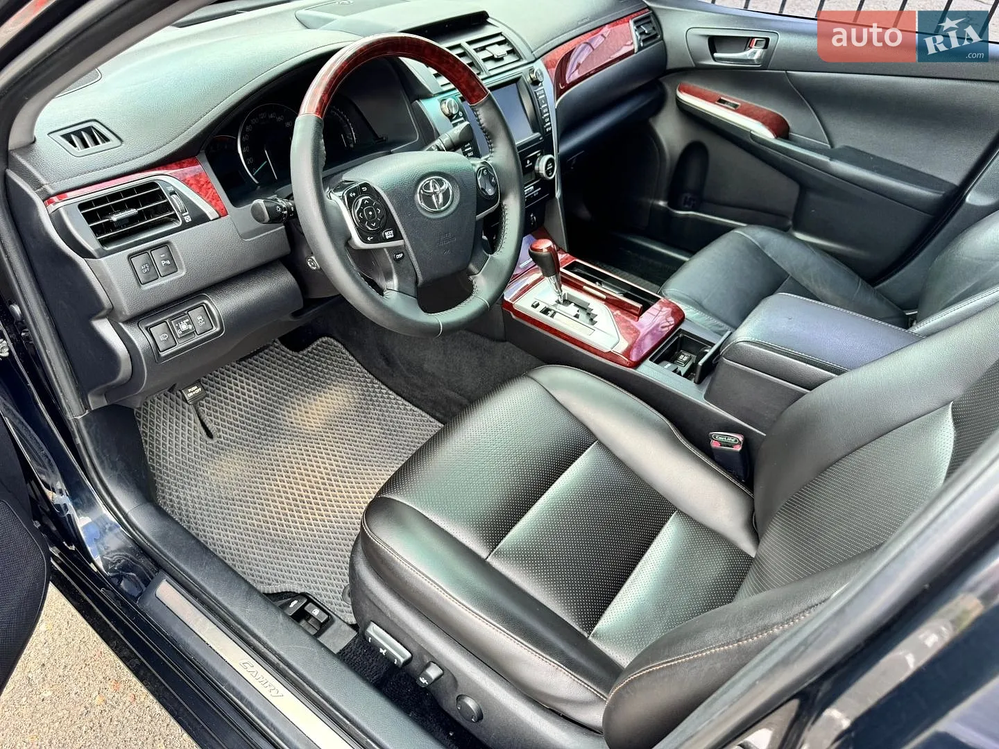 2013 Toyota Camry - мініатюра 13