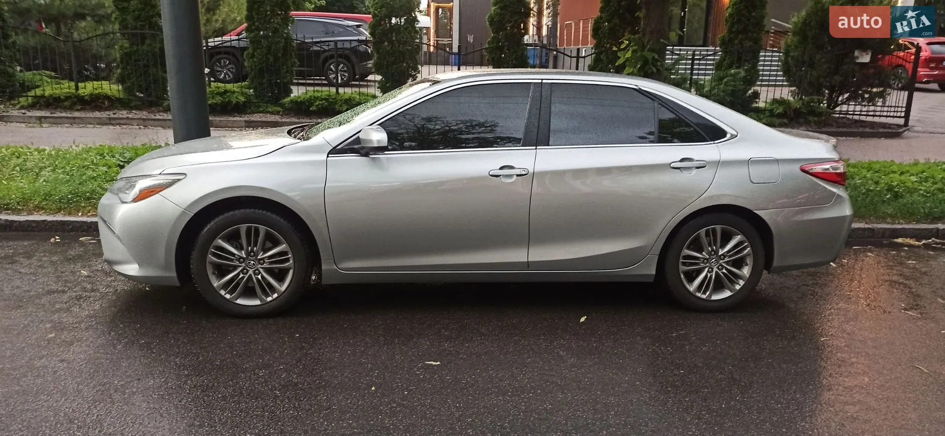 2015 Toyota Camry - мініатюра 16