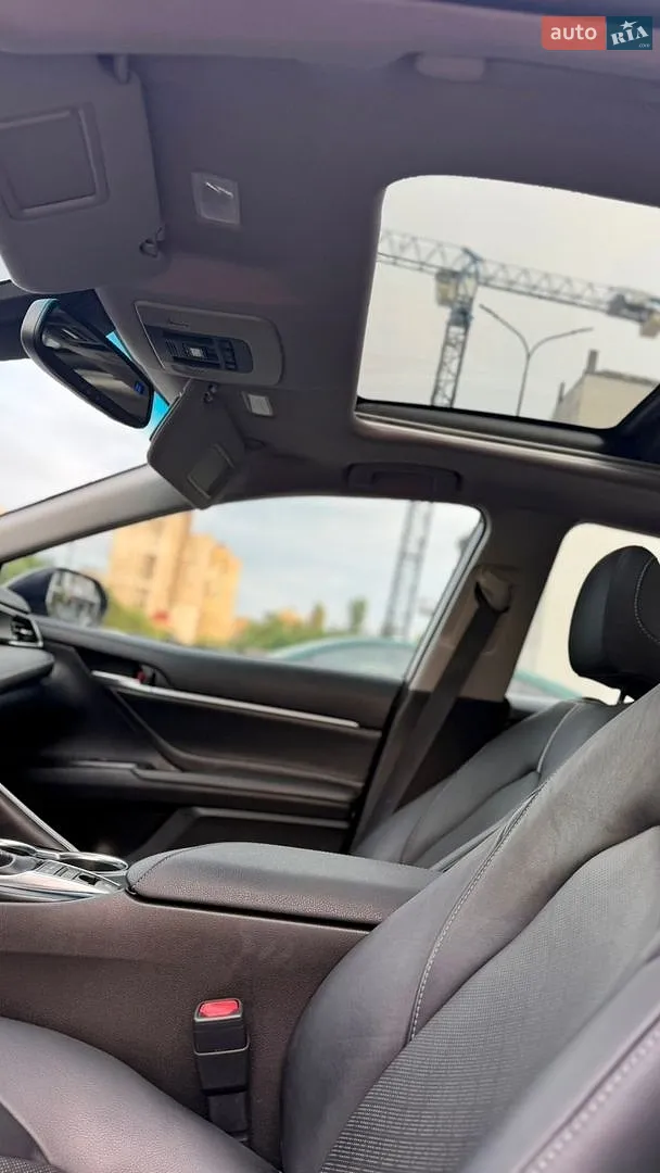 2018 Toyota Camry - мініатюра 13