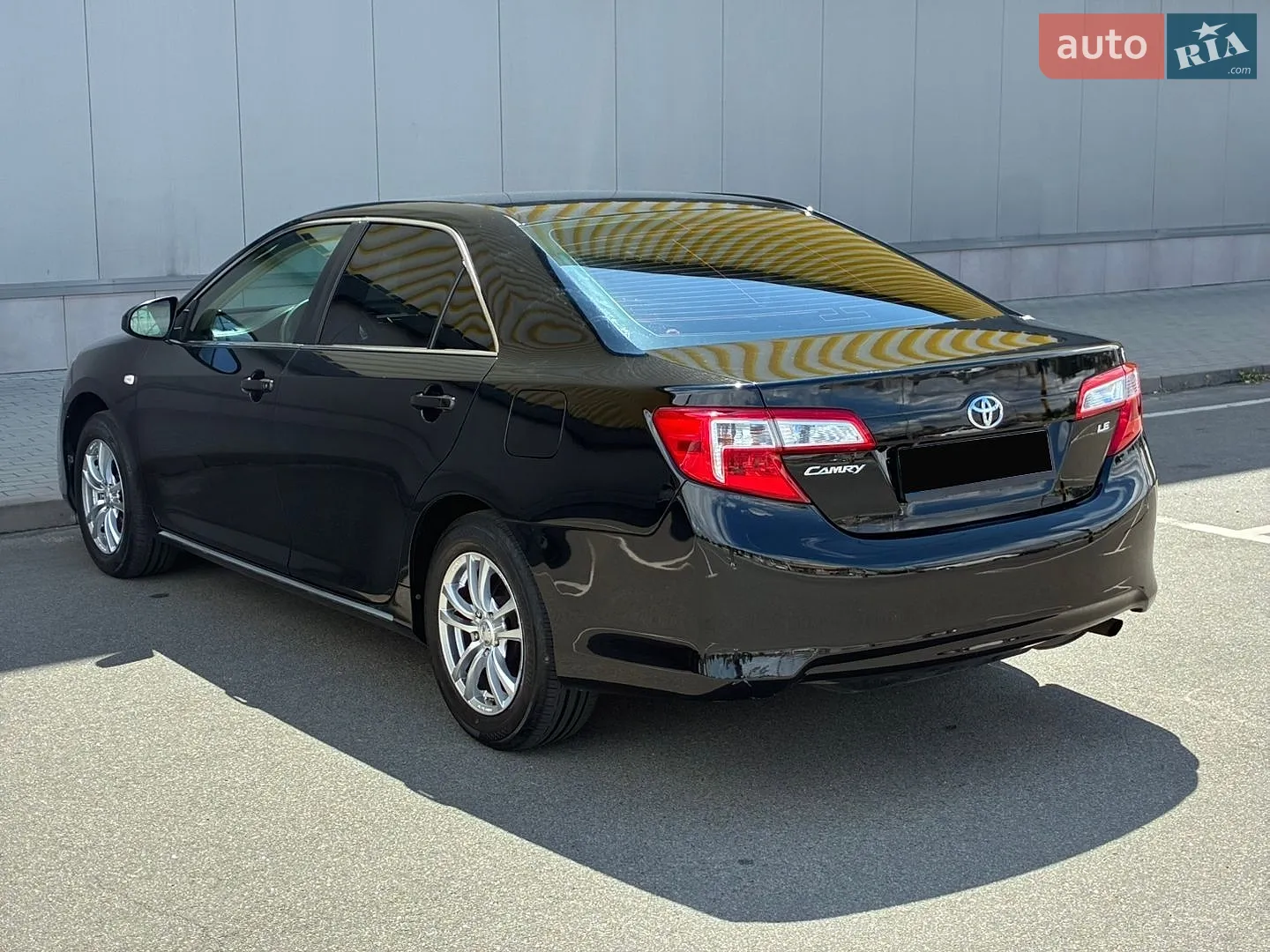 2014 Toyota Camry - мініатюра 9