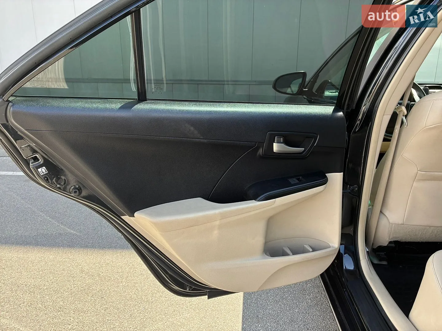 2014 Toyota Camry - мініатюра 31