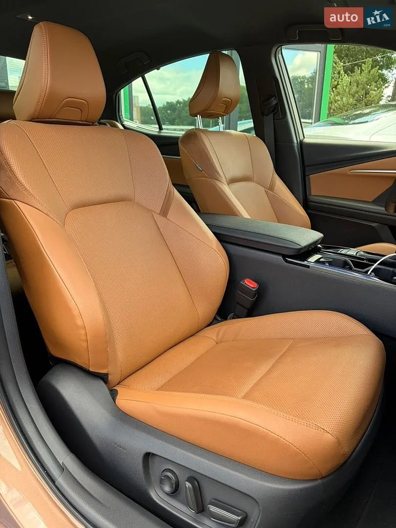 2025 Toyota Camry - мініатюра 16