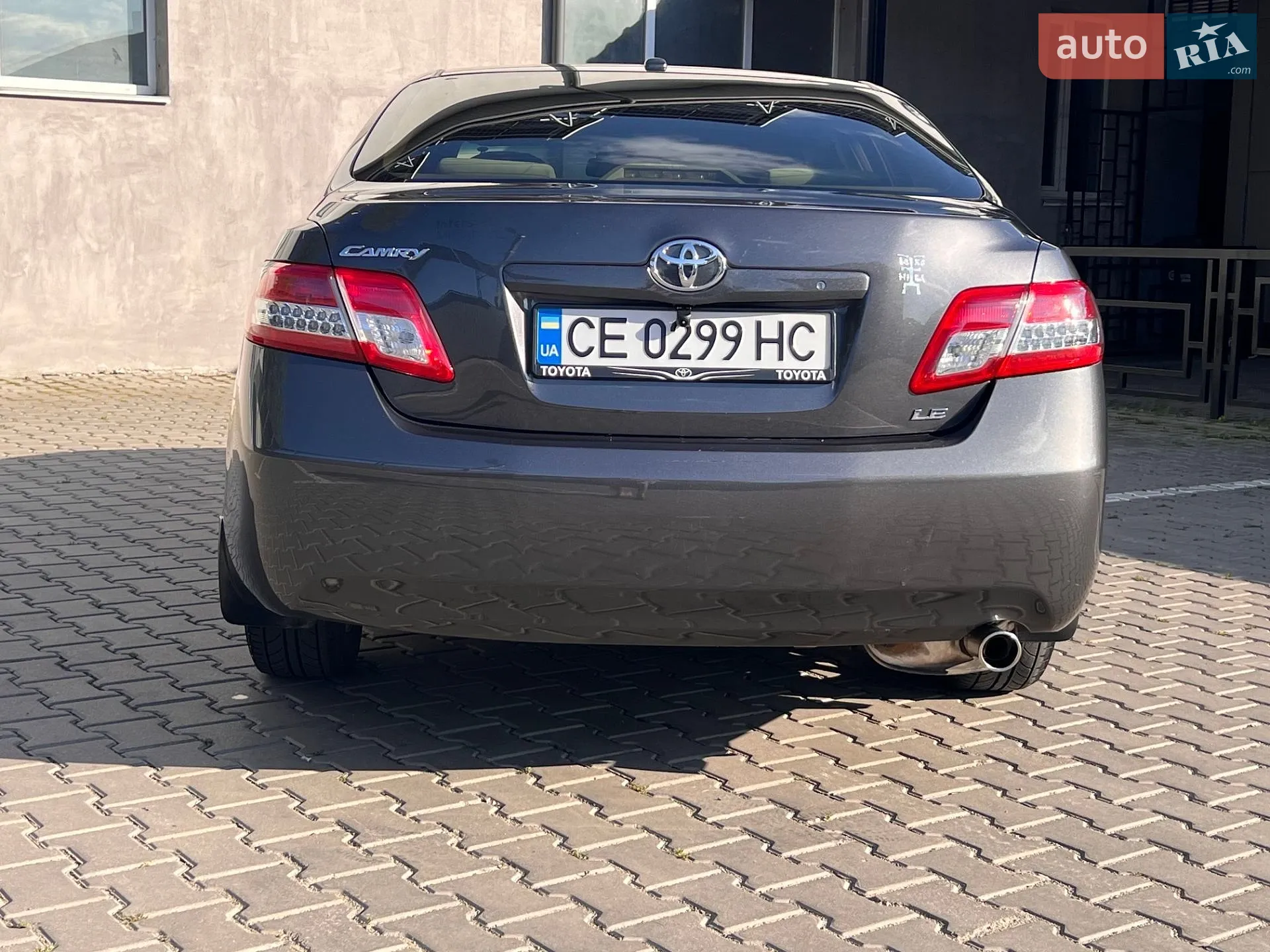2010 Toyota Camry - мініатюра 10