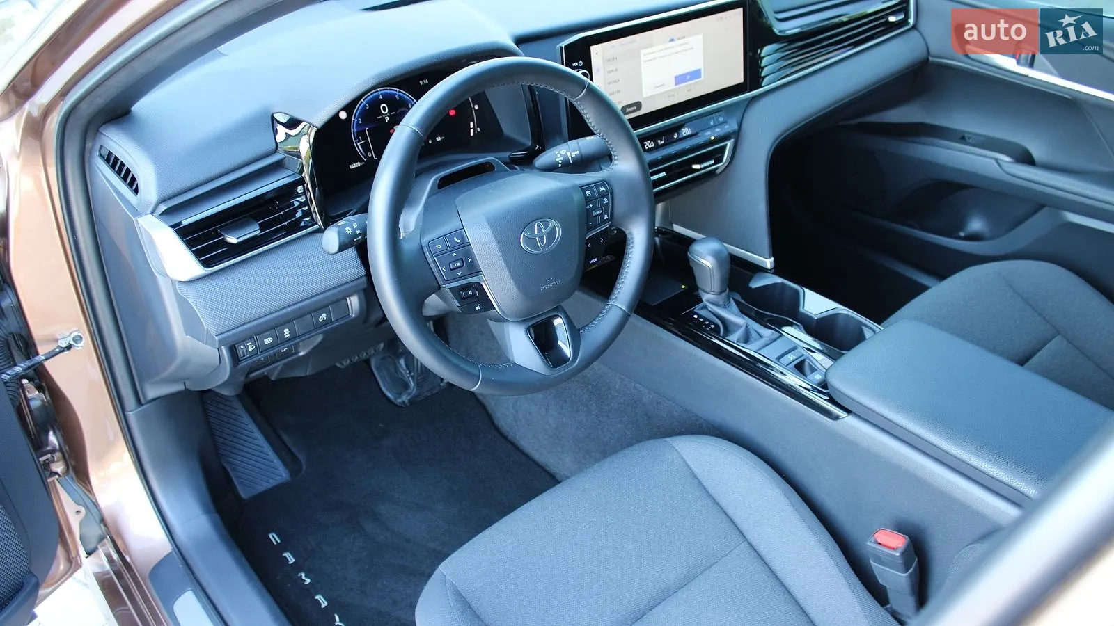 2025 Toyota Camry - мініатюра 9