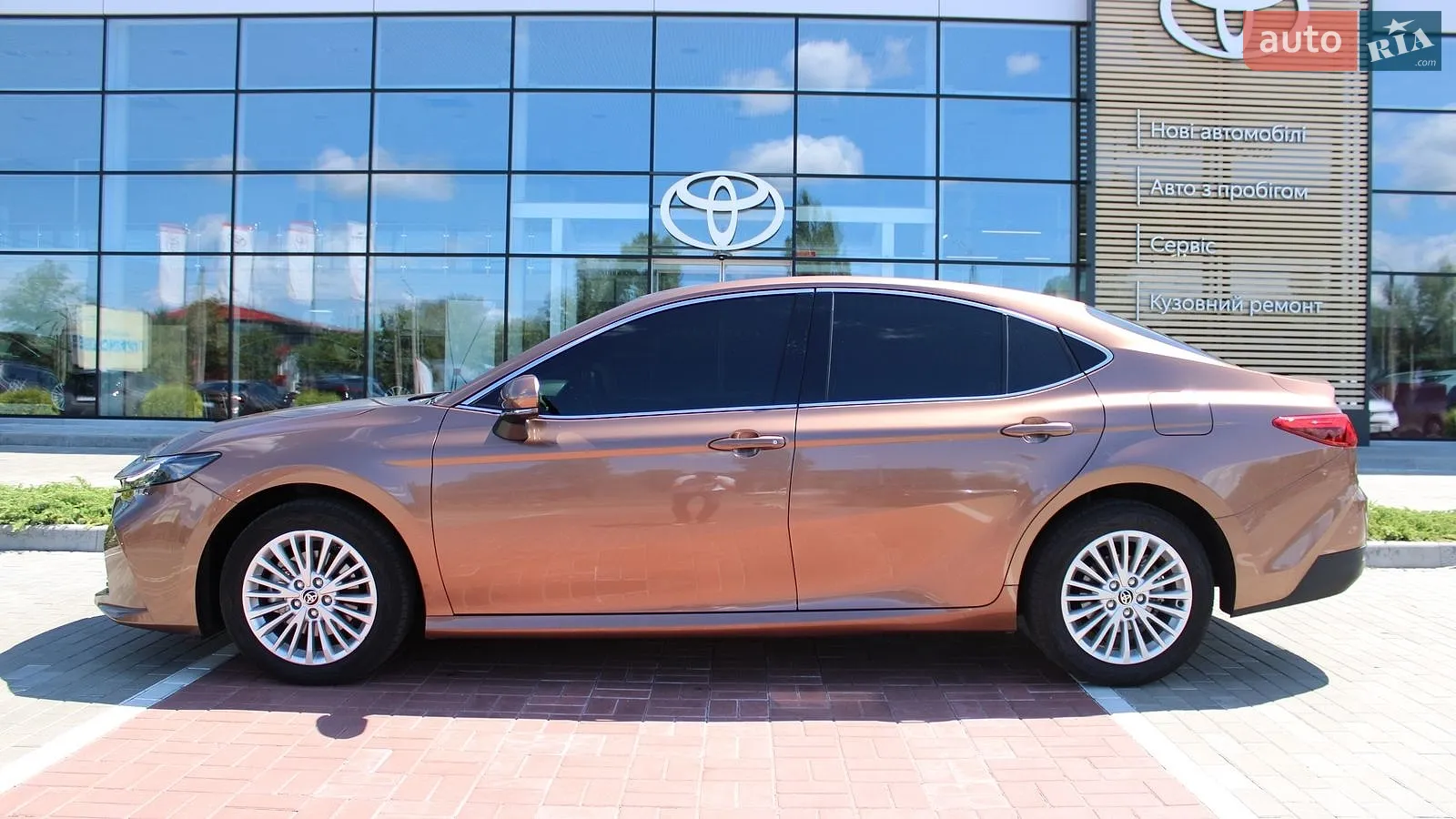 2025 Toyota Camry - мініатюра 7