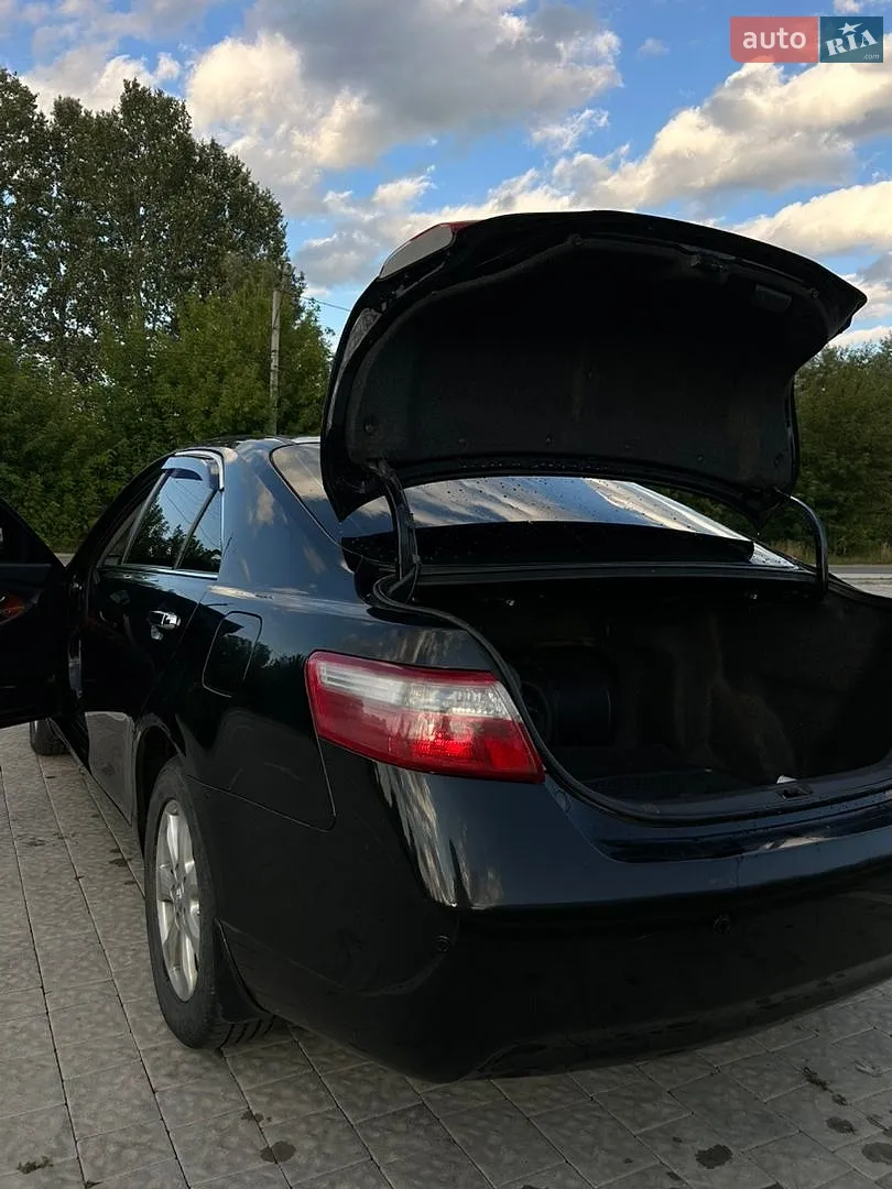 2010 Toyota Camry - мініатюра 9
