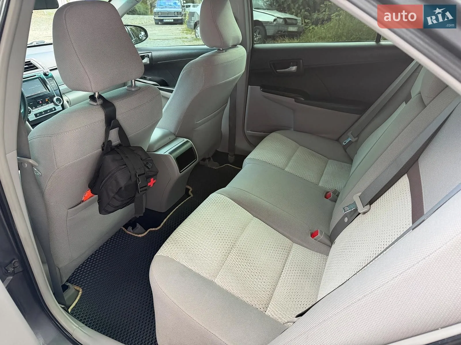 2012 Toyota Camry - мініатюра 17