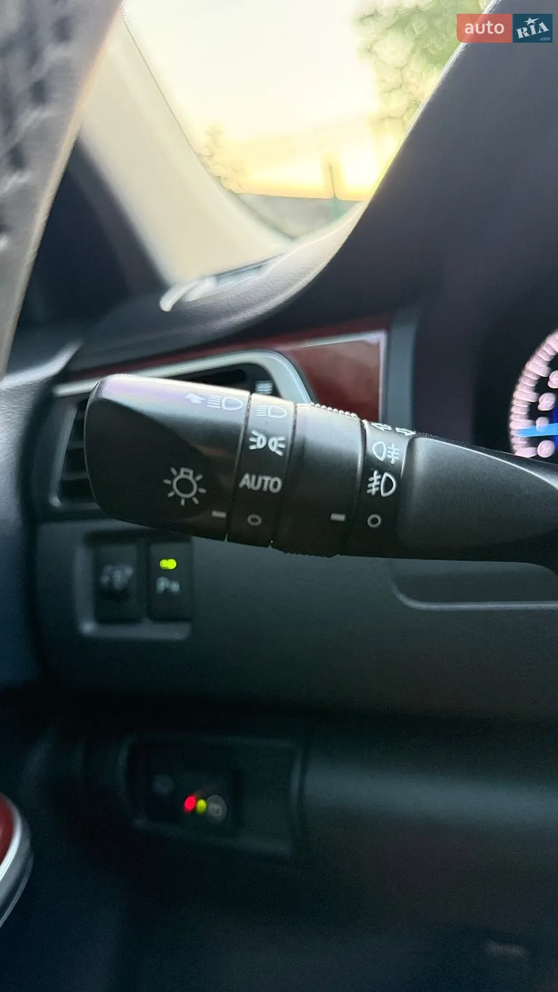 2012 Toyota Camry - мініатюра 44