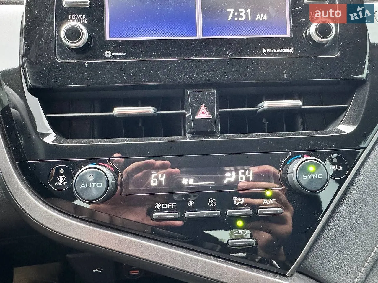 2022 Toyota Camry - мініатюра 23