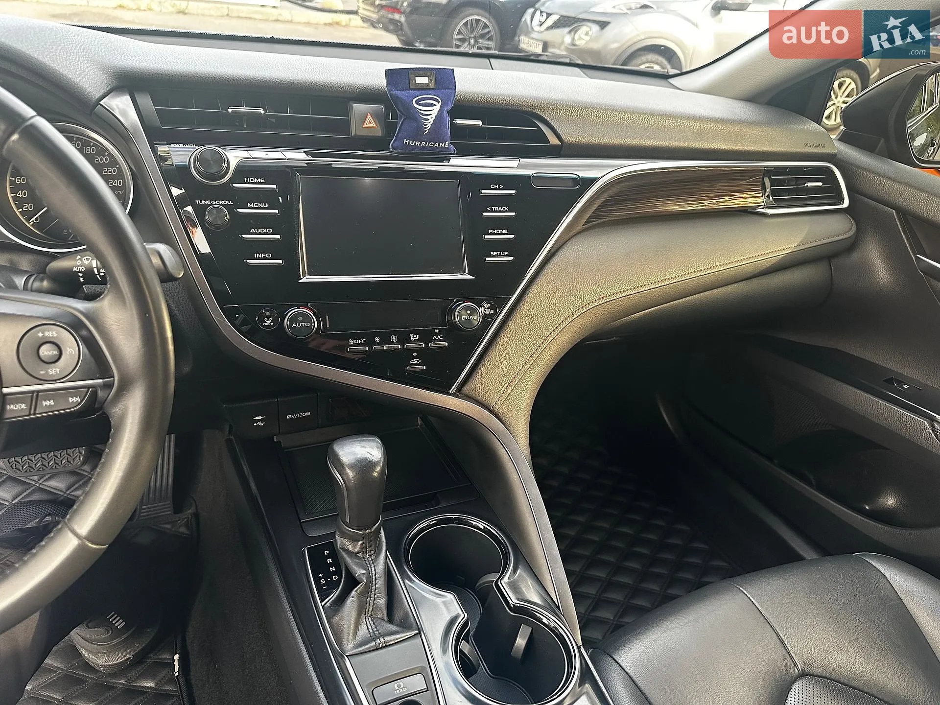 2017 Toyota Camry - мініатюра 13