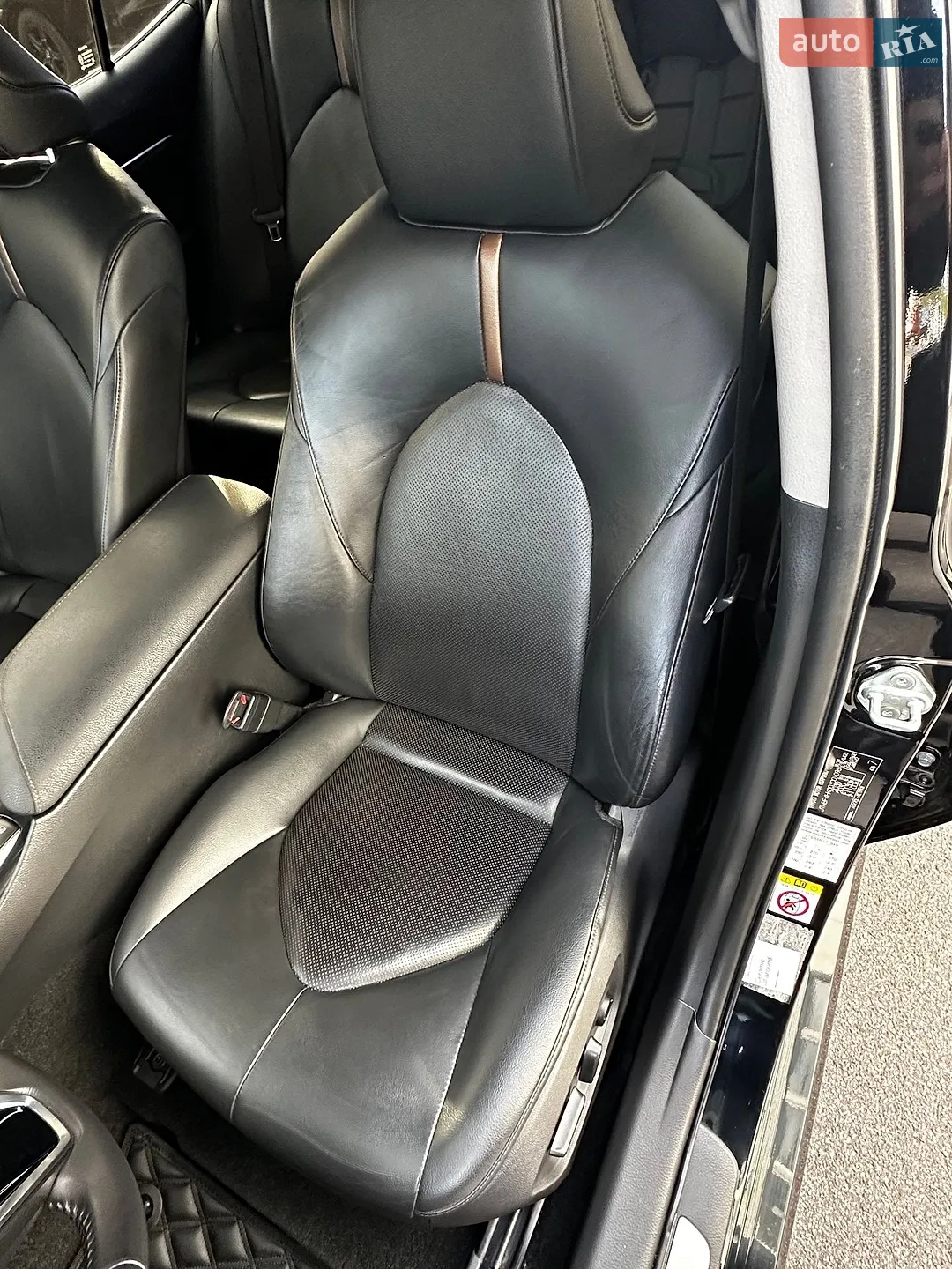 2017 Toyota Camry - мініатюра 24
