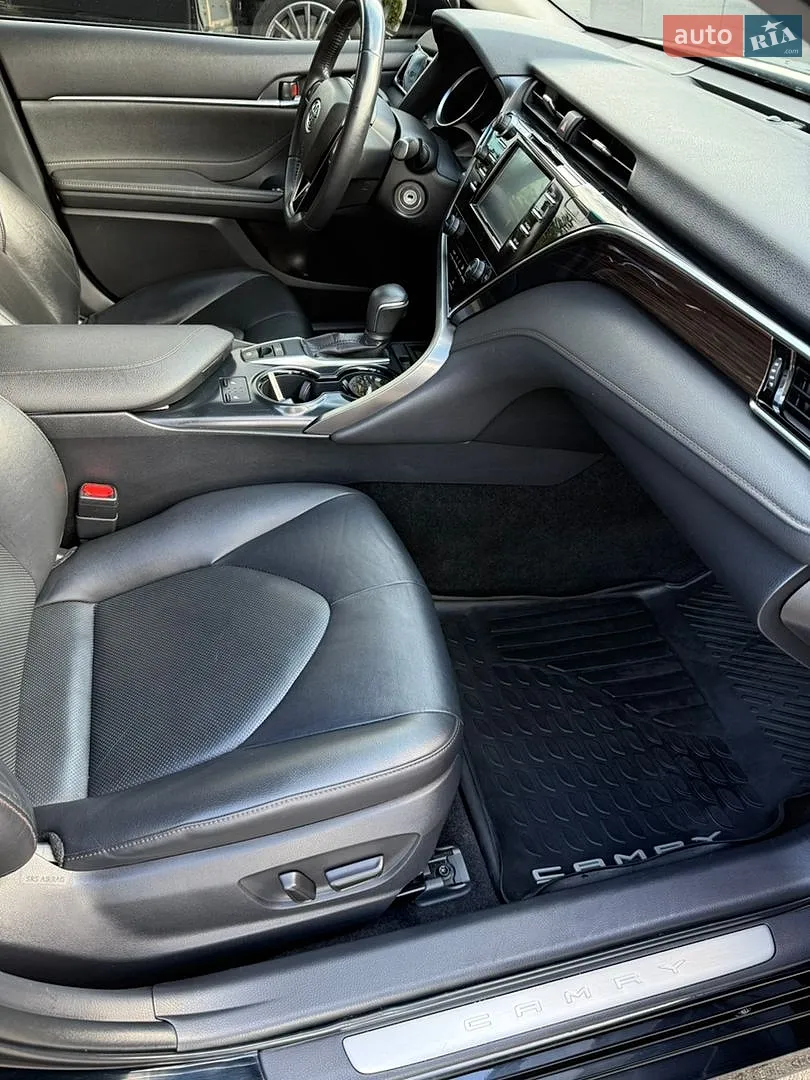 2018 Toyota Camry - мініатюра 21