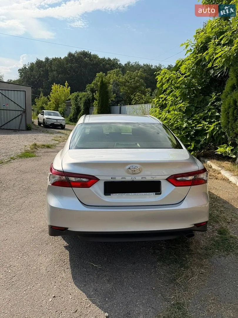 2023 Toyota Camry - мініатюра 2