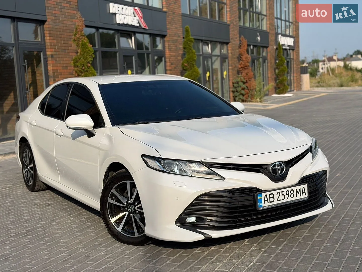 2017 Toyota Camry - мініатюра 30