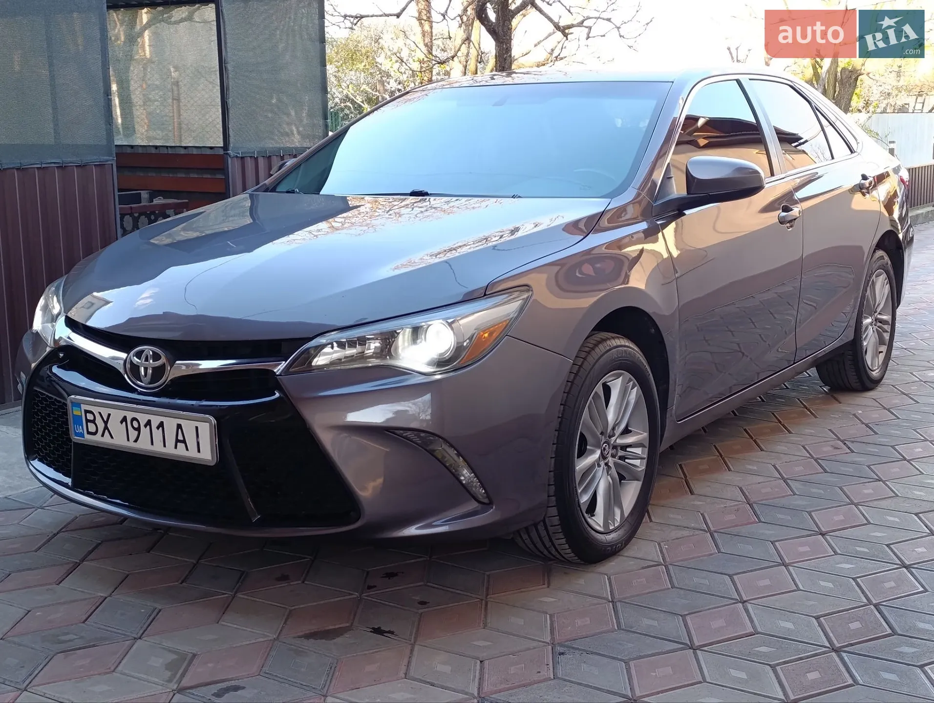 2016 Toyota Camry - мініатюра 4