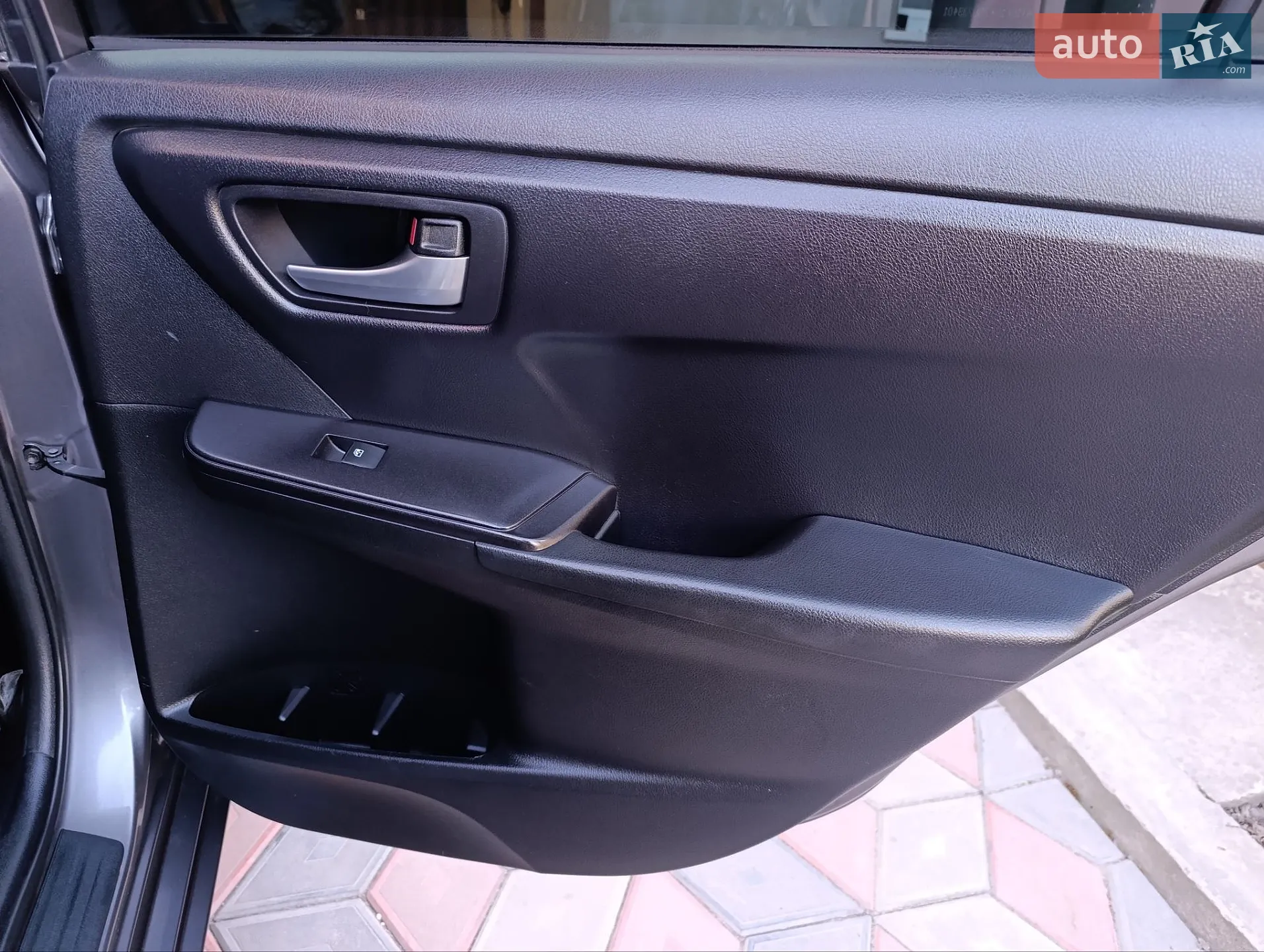 2016 Toyota Camry - мініатюра 23