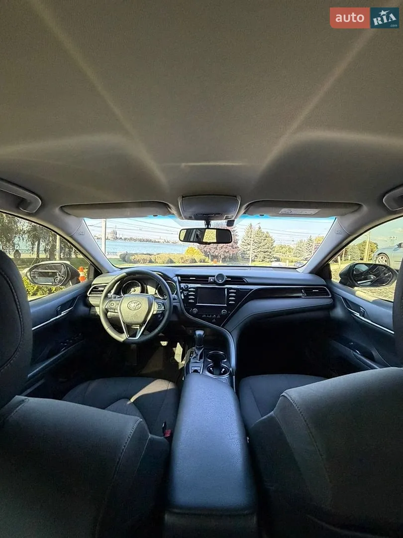 2020 Toyota Camry - мініатюра 8