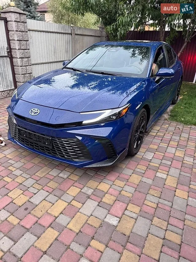2025 Toyota Camry - мініатюра 9