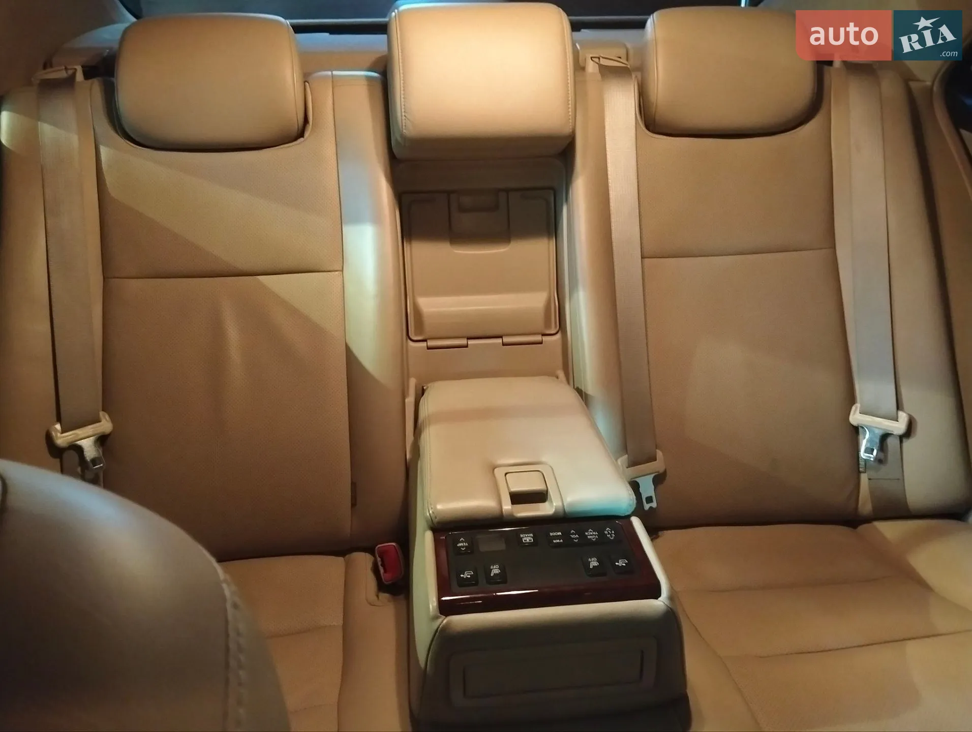 2011 Toyota Camry - мініатюра 18
