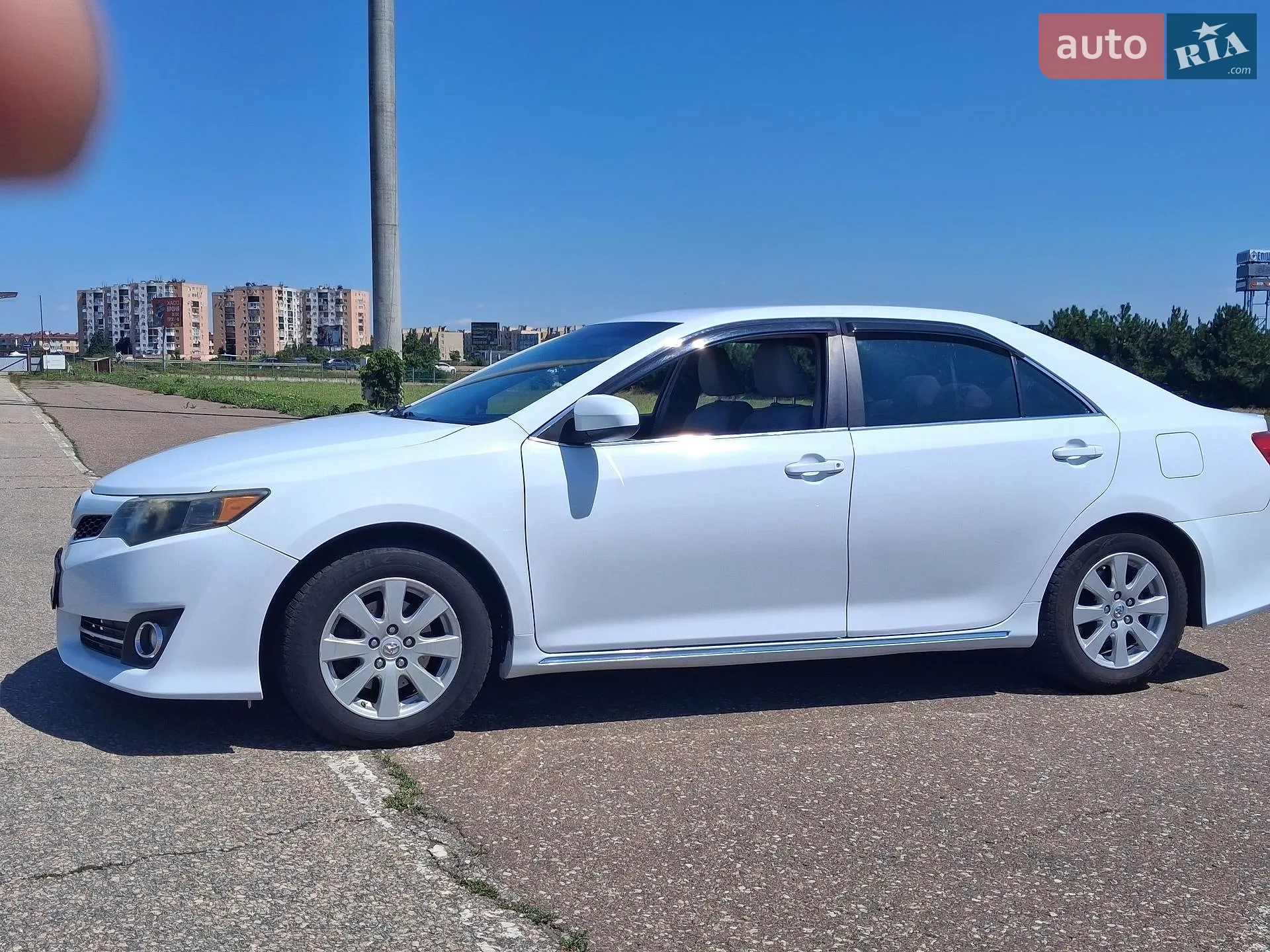 2011 Toyota Camry - мініатюра 2