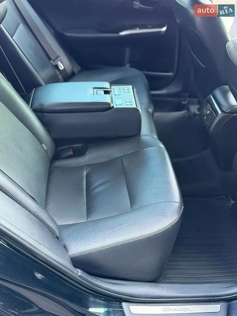 2015 Toyota Camry - мініатюра 31