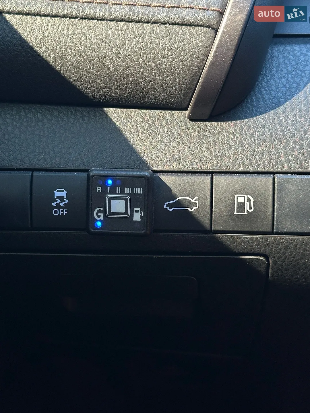 2017 Toyota Camry - мініатюра 29