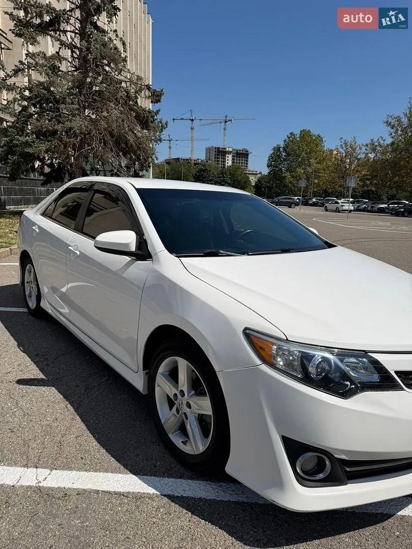 2012 Toyota Camry - мініатюра 3