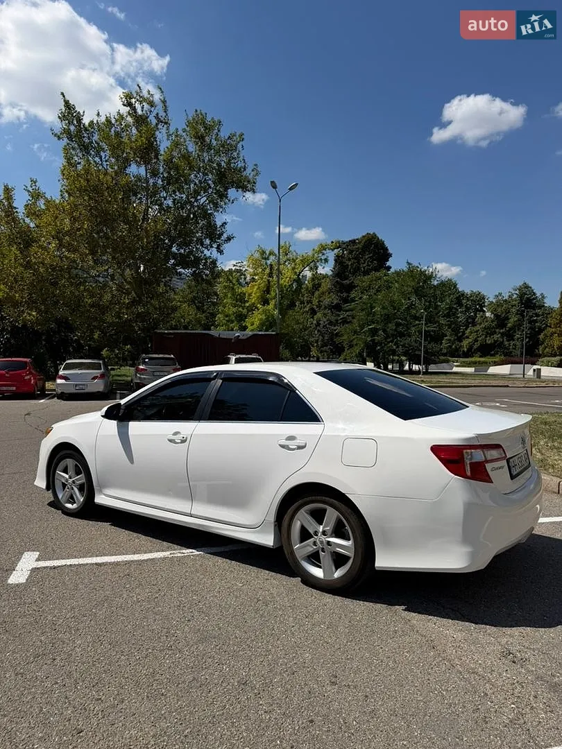 2012 Toyota Camry - мініатюра 4