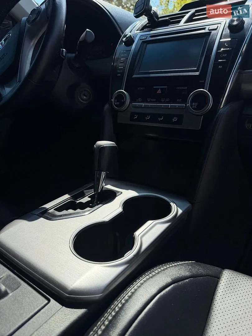 2012 Toyota Camry - мініатюра 11