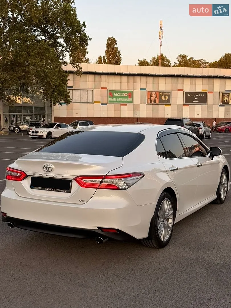 2020 Toyota Camry - мініатюра 10
